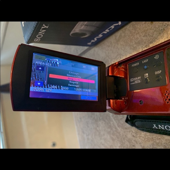 Sony HANDYCAM Model: DCR-SX41. Camcorder Color: Red - Picture 3 of 11